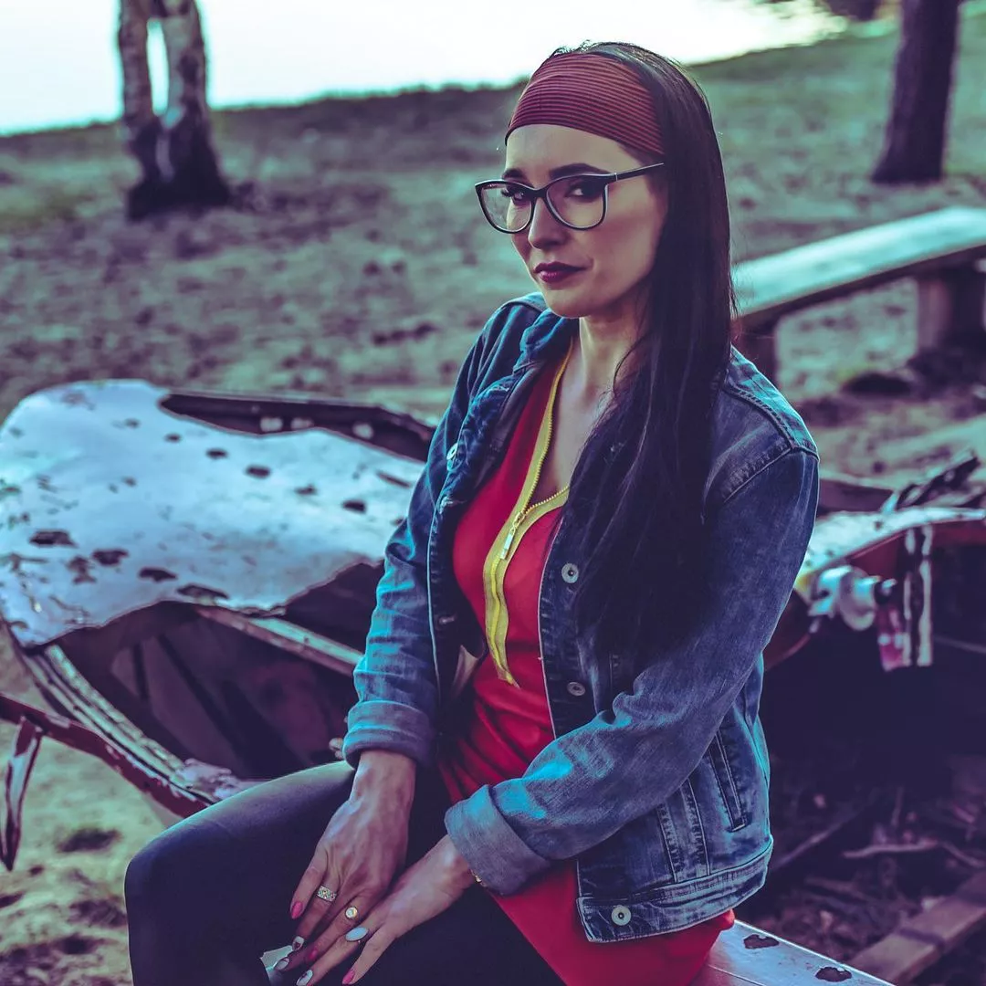 Metamorfoza pięknej wokalistki disco polo! Fani oczarowani zmianami u Emilii z Daj To Głośniej!